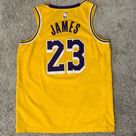 Nike LA Laker Lebron James Jersey - Picture 6 of 7